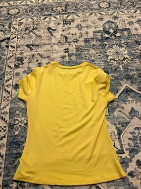 Amazon light Yellow Women's Short-Sleeve Tee